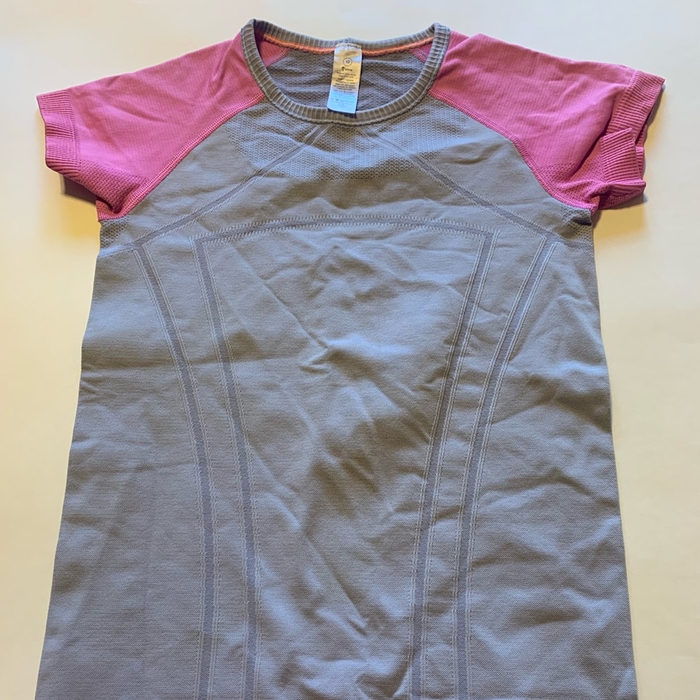 Ivivva by Lululemon Swiftly Fly Tech Shirt